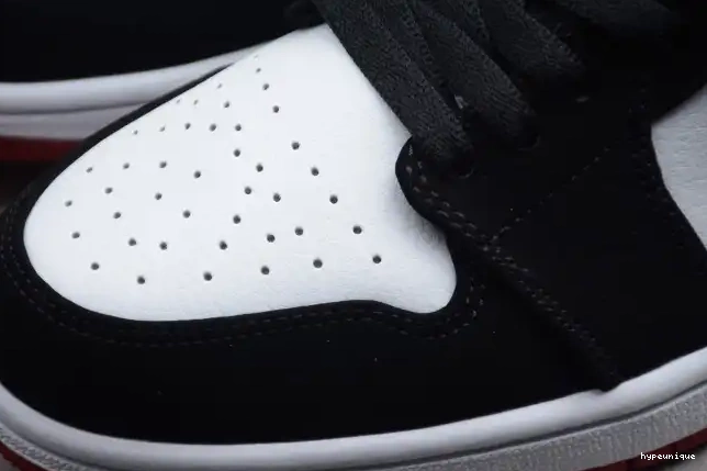 HYPE Black Toe 553558-116 Air Low 1 Jordan 0504